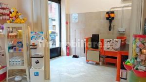 LOCALE COMMERCIALE IN VENDITA