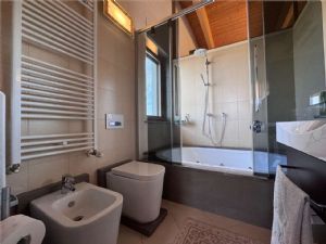 Attico dal design unico con terrazza panoramica