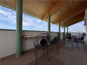 Attico dal design unico con terrazza panoramica