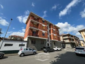 2 locali in vendita via Sauro Nichelino