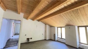 FRINCO -CASCINA LIBERA SU 3 LATI