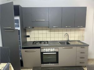 AFFITTASI BILOCALE RISTRUTTURATO