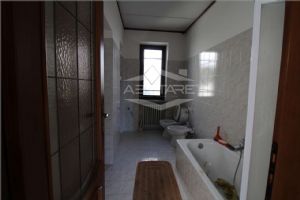 BEINASCO CENTRO VILLA BIFAMILIARE LIBERA SUBITO!