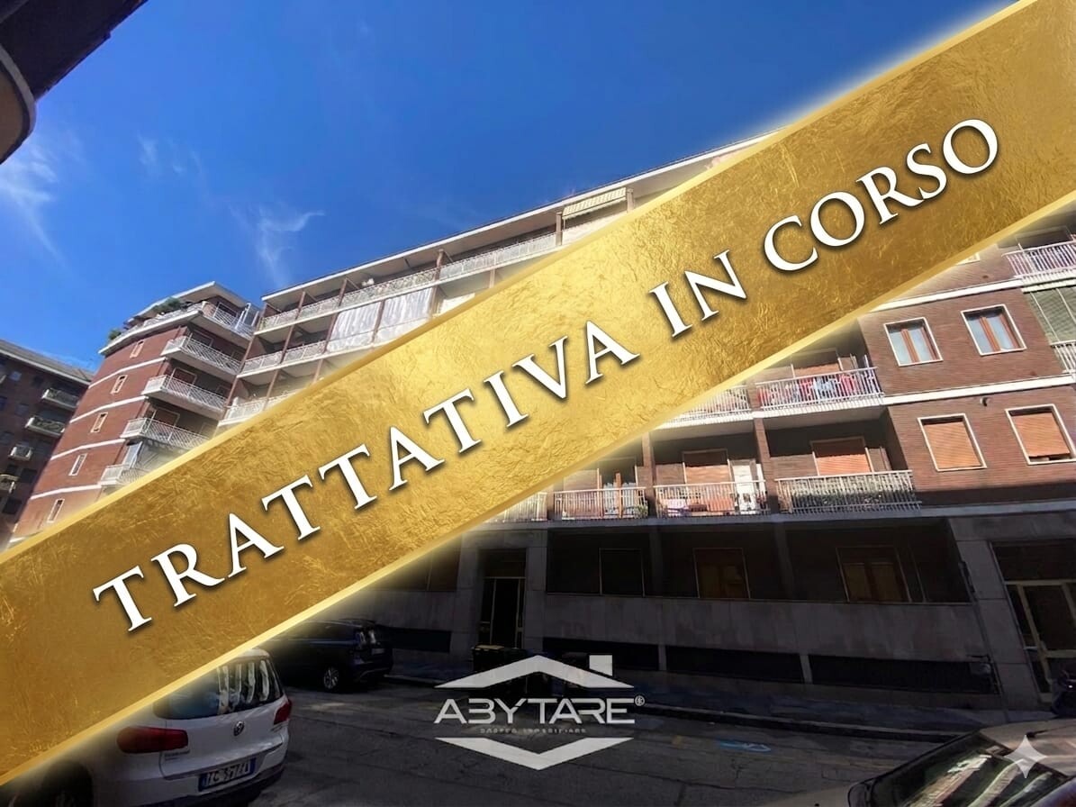 AMPIO 3 LOCALI IN CONTESTO SIGNORILE