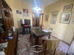 AMPIO 3 LOCALI IN CONTESTO SIGNORILE