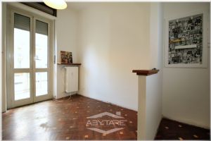 2 locali affittasi Torino via Poirino 6
