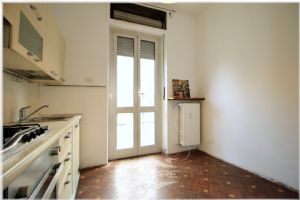 2 locali affittasi Torino via Poirino 6