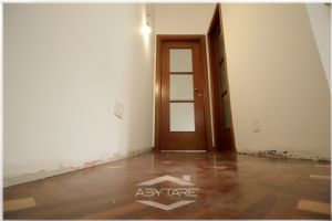 2 locali affittasi Torino via Poirino 6