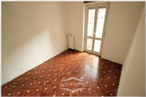 2 locali affittasi Torino via Poirino 6