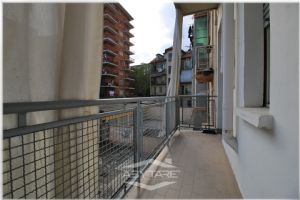 2 locali affittasi Torino via Poirino 6