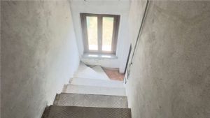 MOMBERCELLI-CASCINA LIBERA SU 3 LATI