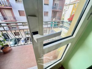 3 locali vendita Moncalieri Via Piave 5