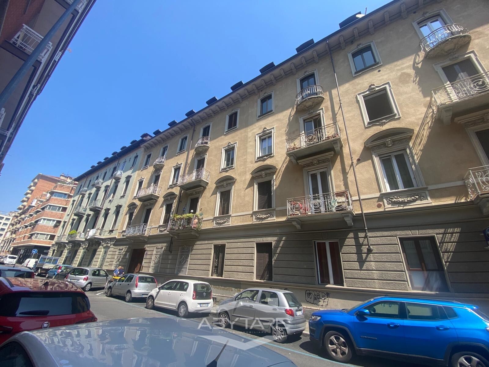 MONOLOCALE IN AFFITTO SAN SALVARIO