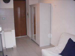 MONOLOCALE IN AFFITTO SAN SALVARIO