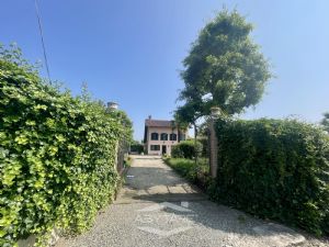 casa indipendente - libera subito!