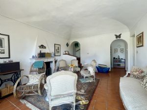 casa indipendente - libera subito!