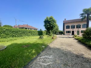 casa indipendente - libera subito!