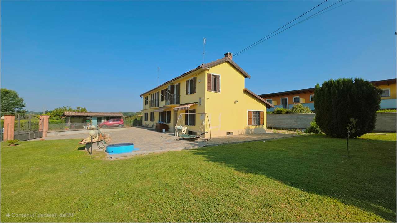 Cascina ristrutturata a pochi minuti da Asti con giardino