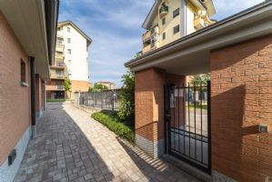 SUPER ATTICO NUOVA COSTRUZIONE