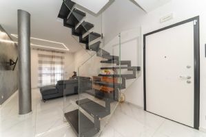 SUPER ATTICO NUOVA COSTRUZIONE
