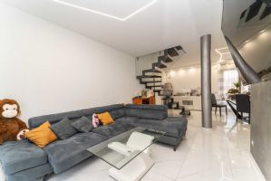 SUPER ATTICO NUOVA COSTRUZIONE