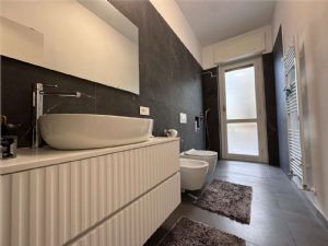 Quadrilocale ristrutturato in zona Nord-Stadio: indipendenza, eleganza e costi contenuti