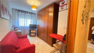ZONA EST - 7 VANI CON BOX