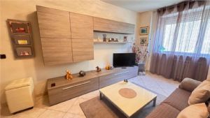 ZONA EST - 7 VANI CON BOX