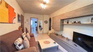 ZONA EST - 7 VANI CON BOX