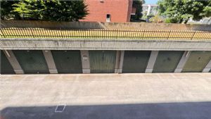 ZONA EST - 7 VANI CON BOX