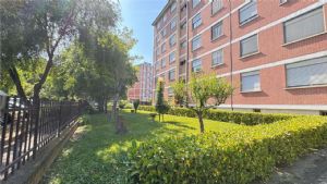 ZONA EST - 7 VANI CON BOX