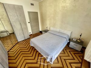 ampio appartamento con il terrazzo vendita Moncalieri Via Lagrange 8