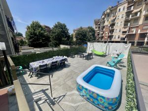 ampio appartamento con il terrazzo vendita Moncalieri Via Lagrange 8