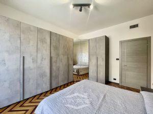 ampio appartamento con il terrazzo vendita Moncalieri Via Lagrange 8