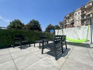 ampio appartamento con il terrazzo vendita Moncalieri Via Lagrange 8