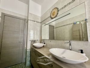 ampio appartamento con il terrazzo vendita Moncalieri Via Lagrange 8