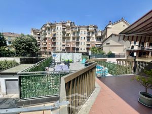 ampio appartamento con il terrazzo vendita Moncalieri Via Lagrange 8