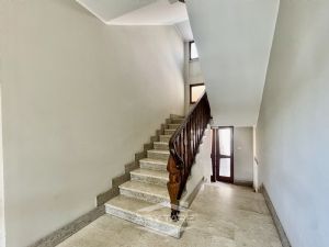 ampio appartamento con il terrazzo vendita Moncalieri Via Lagrange 8