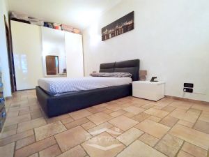 APPARTAMENTO DI 88 MQ CON DOPPI SERVIZI RISTRUTTURATO !