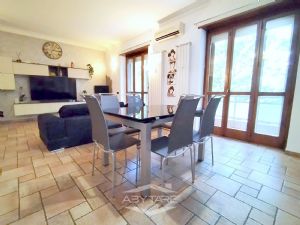 APPARTAMENTO DI 88 MQ CON DOPPI SERVIZI RISTRUTTURATO !