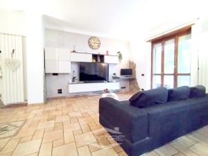 APPARTAMENTO DI 88 MQ CON DOPPI SERVIZI RISTRUTTURATO !