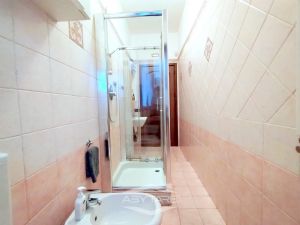 APPARTAMENTO DI 88 MQ CON DOPPI SERVIZI RISTRUTTURATO !