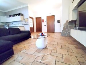 APPARTAMENTO DI 88 MQ CON DOPPI SERVIZI RISTRUTTURATO !