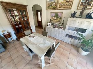 3 locali vendita Moncalieri Via del Ballo 15