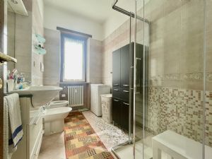 3 locali vendita Moncalieri Via del Ballo 15