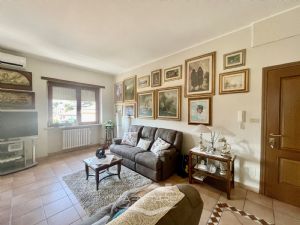 3 locali vendita Moncalieri Via del Ballo 15