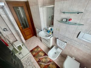 3 locali vendita Moncalieri Via del Ballo 15