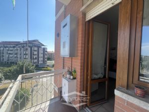 3 locali vendita Moncalieri Via del Ballo 15