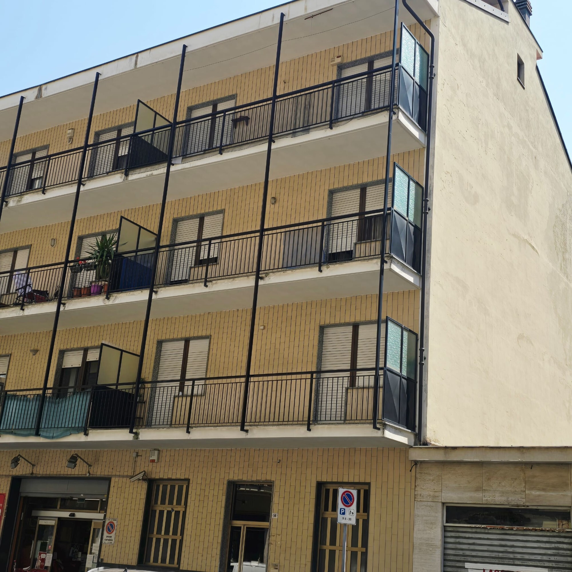 Via Montalenghe n°14