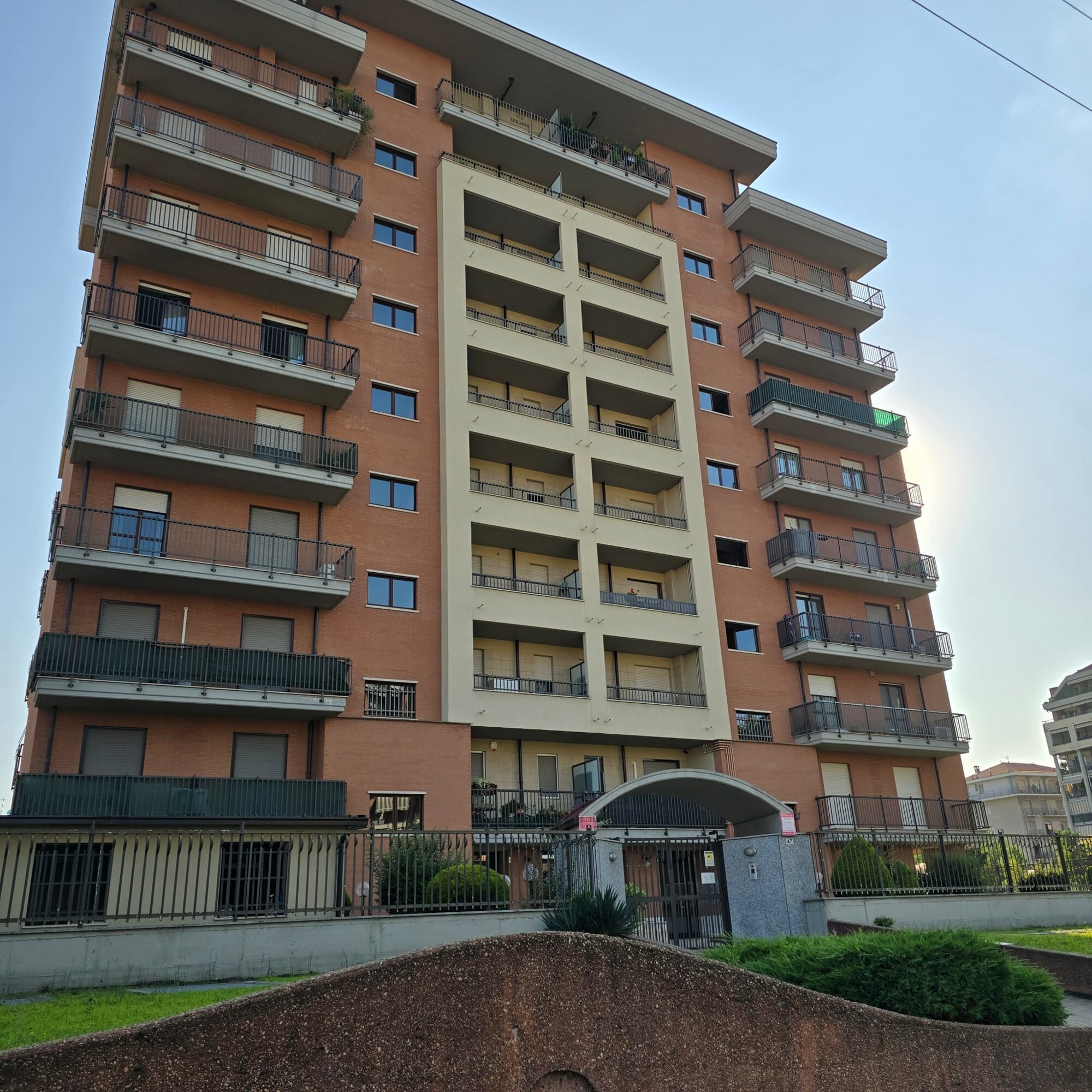 Via Confalonieri, 47